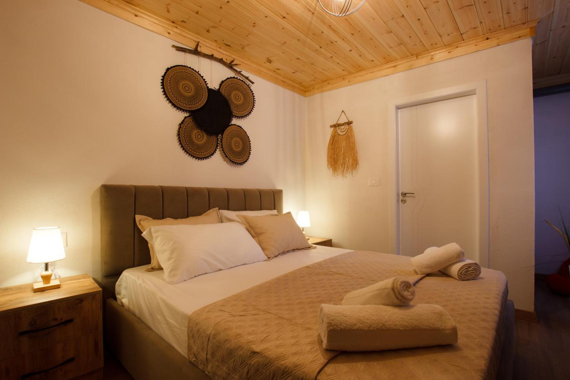 Guva Guest House จีโรคาสเตอร์ ภายนอก รูปภาพ